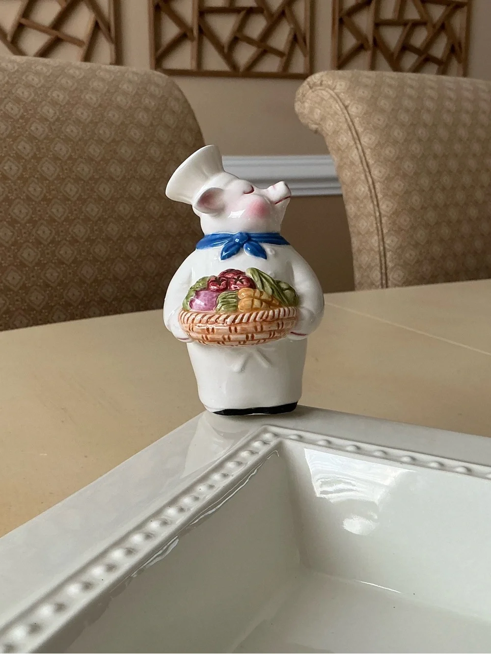 Piggy Chef With Basket of Vegetables Platter Decoration 🥕 🥬
